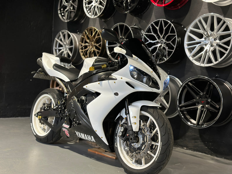 Yzf-R1