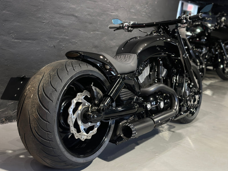 Night - Rod Black Edition Carbon